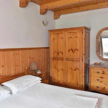 Apartament Residenza Scoiattolo Ponte delle Arche