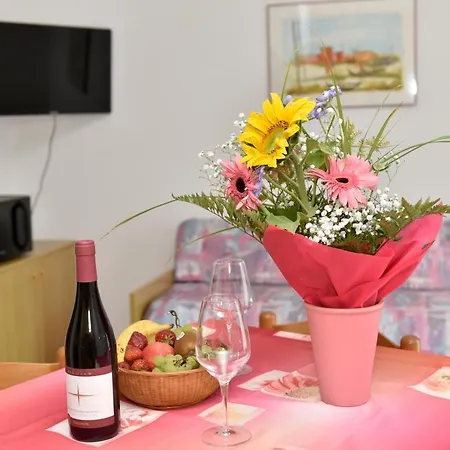 Apartament Residenza Scoiattolo Ponte delle Arche